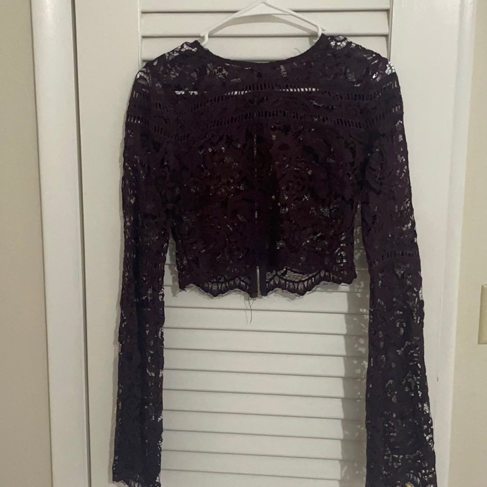 Bell Sleeved Maroon Lace Crop